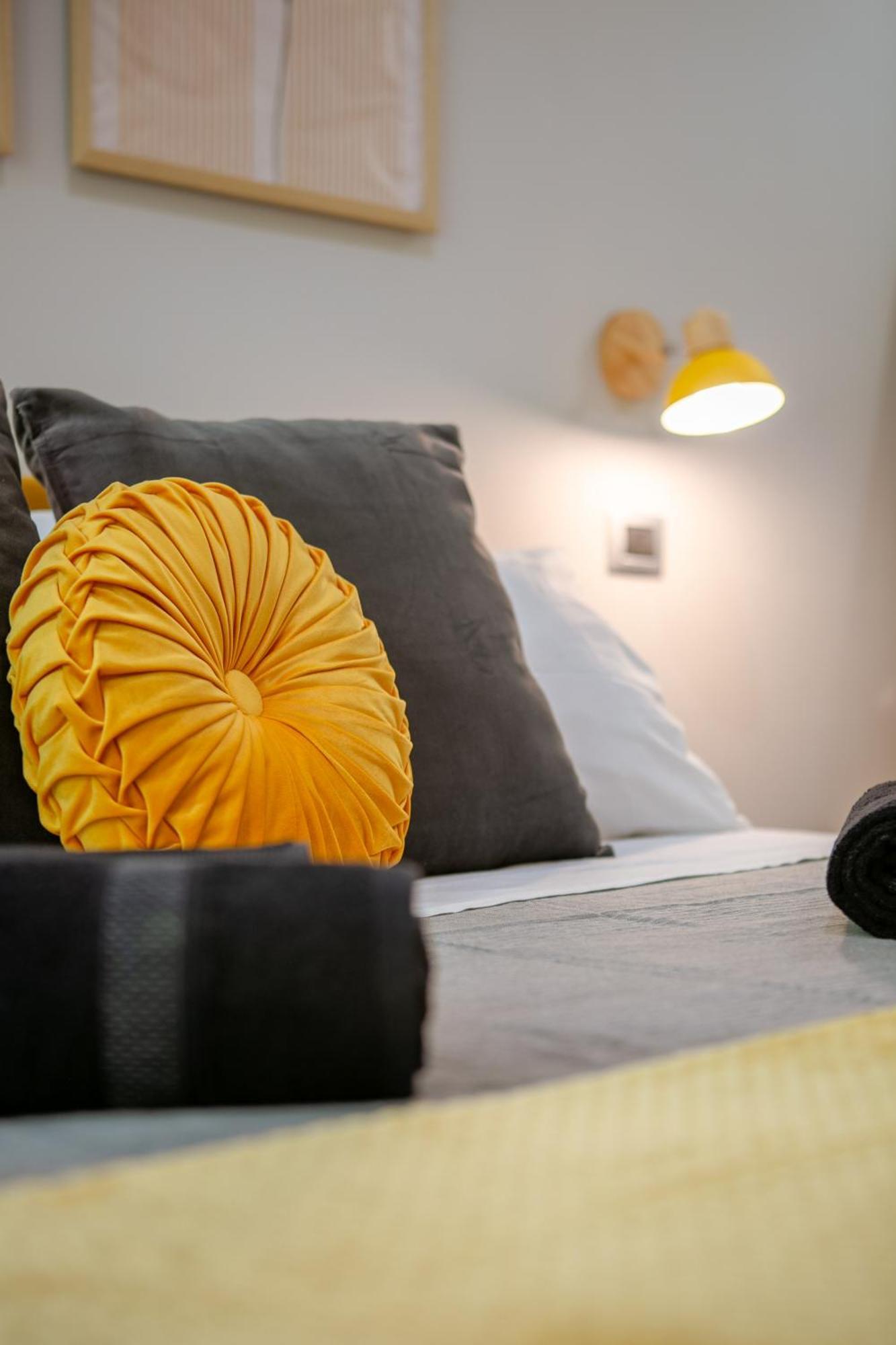 Mustard Apartment S Camillo - Holiday Homes Rome Extérieur photo